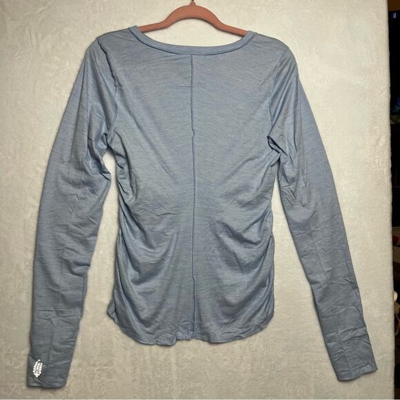 Free People Movement X HATCH NWT Right On Run Layer Maternity Top Blue Medium - Picture 3 of 13